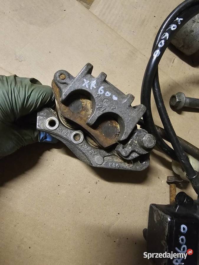 Honda XR 600 zacisk hamulca hamulcowy przód Jelenia Góra sprzedam