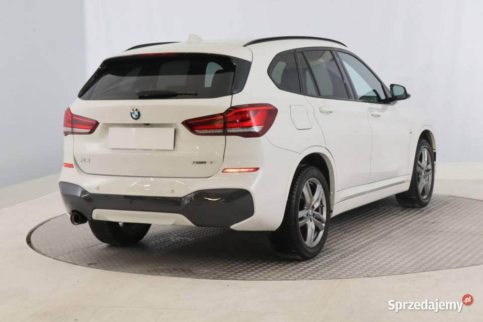 BMW X1 sDrive18i przyciemniane szyby