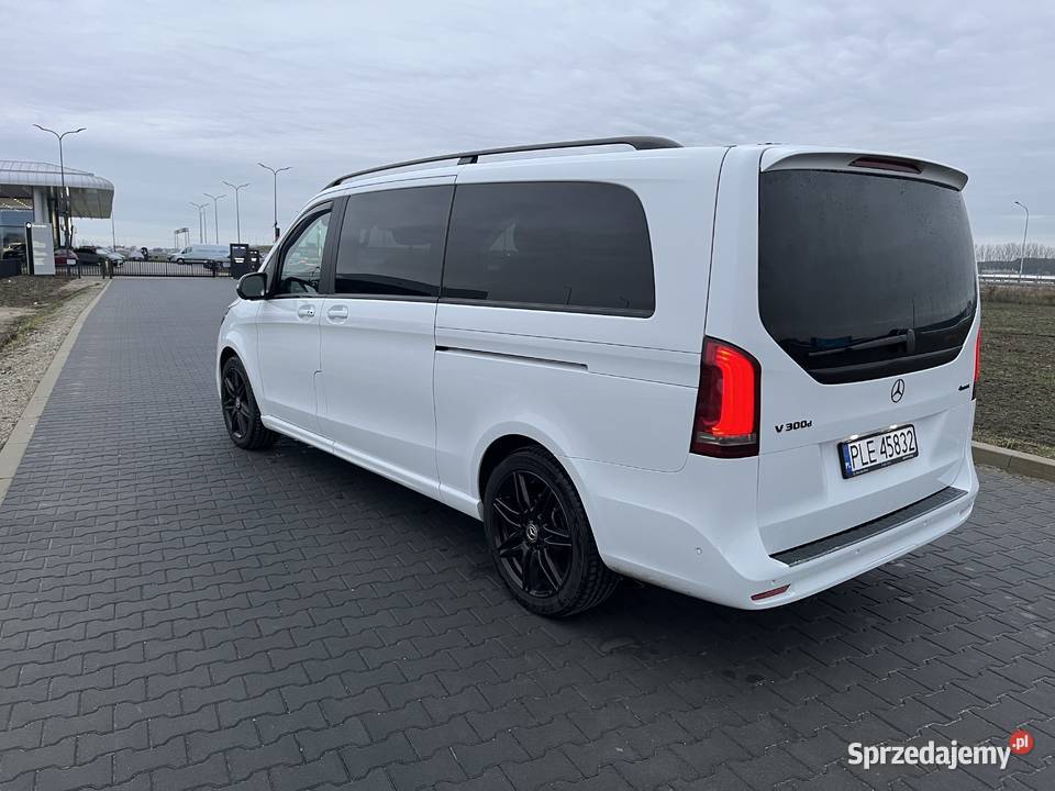 Mercedes Vklasa V300d amg airmatic 4x4 salon 68000km Leszno