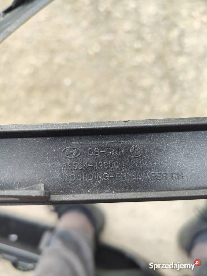 Hyundai Kona kratka ramka prawa 86564J9000 Lubań