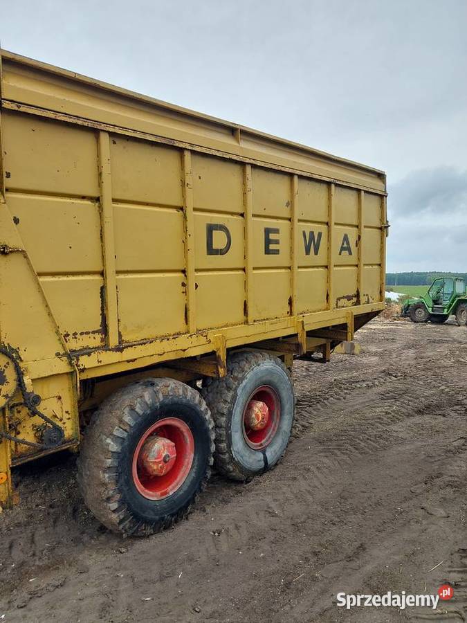 Przyczepy objętościowe DEWA OVA nieuszkodzony Przyczepy rolnicze Brańsk sprzedam