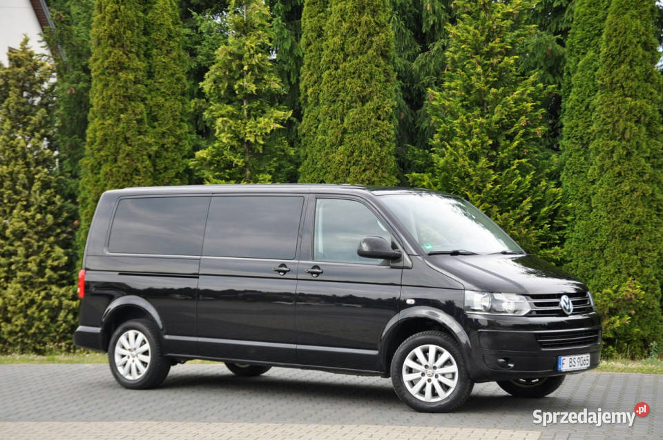 Volkswagen Multivan czarny Ostrów Mazowiecka