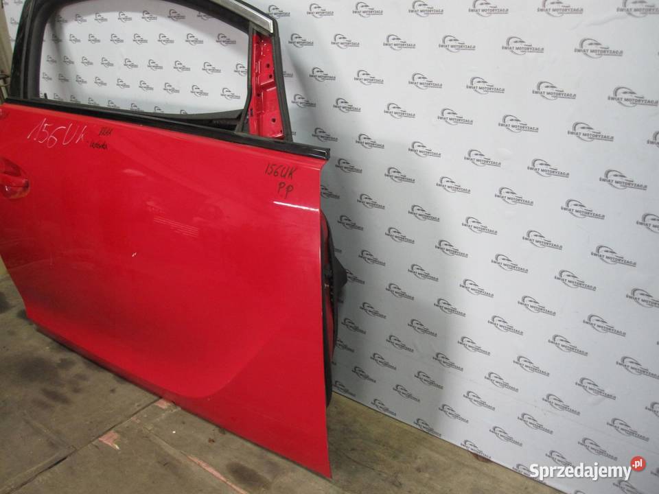 ASTRA J GTC 12r drzwi prawe przód