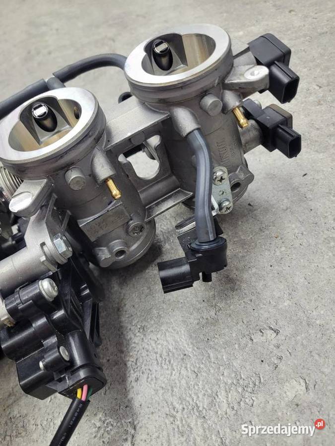 KAWASAKI Z900 Z 900 OEM PRZEPUSTNICE WTRYSKI Nowy Tomyśl