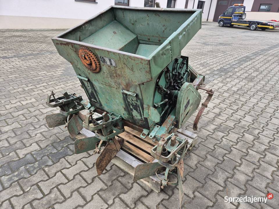 Sadzarka do ziemniaków czeska