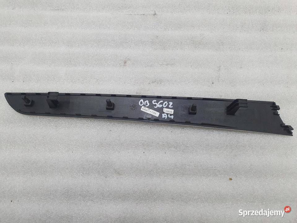 LISTWA OZDOBNA PRZEDNIA AUDI A4 B8 8K0867410