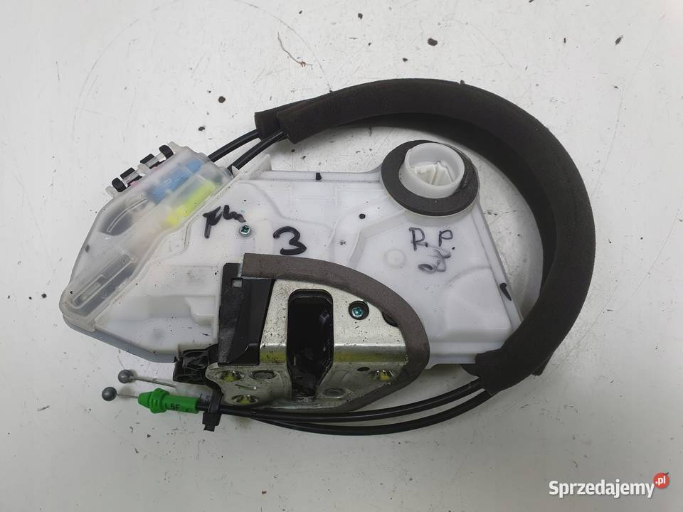 Toyota CHR CHR ZAMEK DRZWI prawy przód PASAŻERA osobowe sprzedam