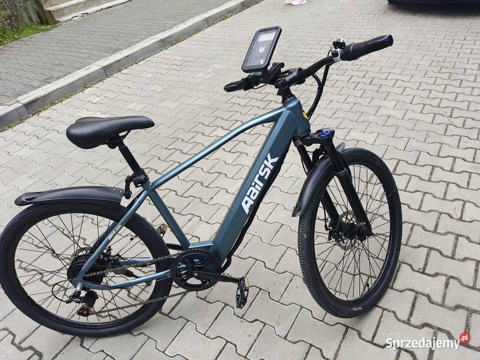 Rower elektryczny 26 250W 36V 10Ah nowy kupiony sprzedam