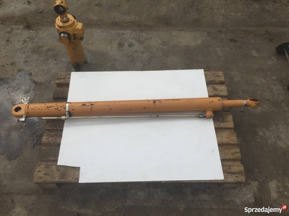 Siłownik teleskopu Case 580 K 580 SK 580 SM 580 pomorskie