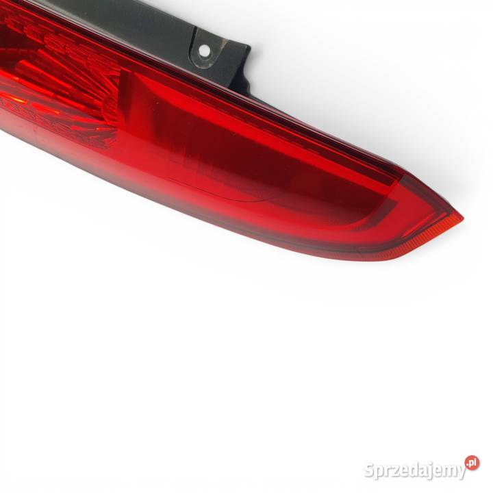 LAMPA PRAWA Ford Fiesta Mk6 VI lift 5D prawy tył lubelskie Chełm