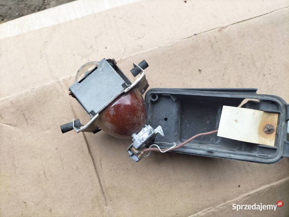 AUDI 80 Q B3 B4 HALOGEN Kamień-Kolonia sprzedam
