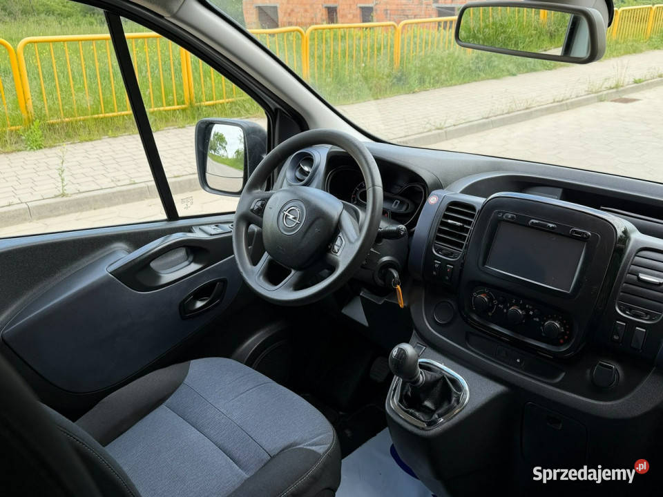 Opel Vivaro Opel Vivaro Long Maxi Doka 6osobwy możliwa zamiana wielkopolskie Gostyń sprzedam
