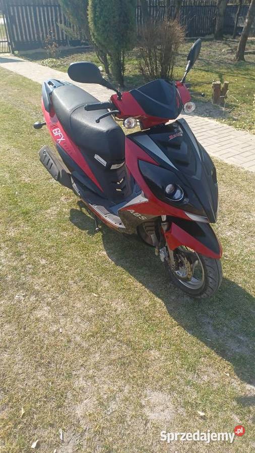 Sprzedam skuter 2t silny Krzywice