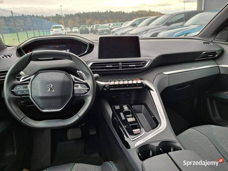 Peugeot 3008 II 2016 benzyna 3008 Komorniki