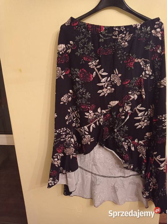 Spódniczka asymetryczna w kwiaty Moda i Styl sprzedam