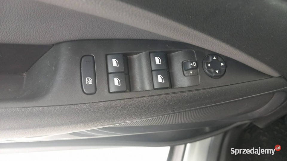 Opel Crossland X Opel Corssland X 12T 130 Elite kurtyny powietrzne Crossland X Łódź