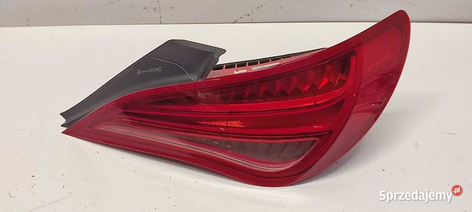 MERCEDES X117 CLA LAMPA PRAWY TYŁ RHD ANGLIK
