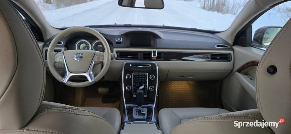 Volvo xc70 30 turbo T6 305 benzyna gaz sprowadzony Świerszczów