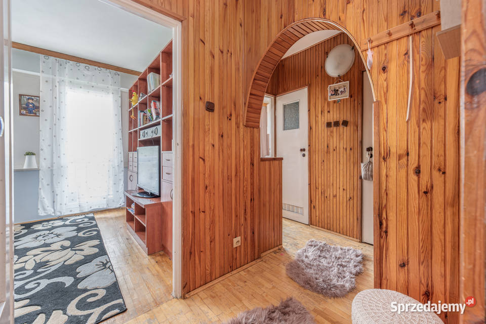 Sprzedam mieszkanie do remontu sprzedam