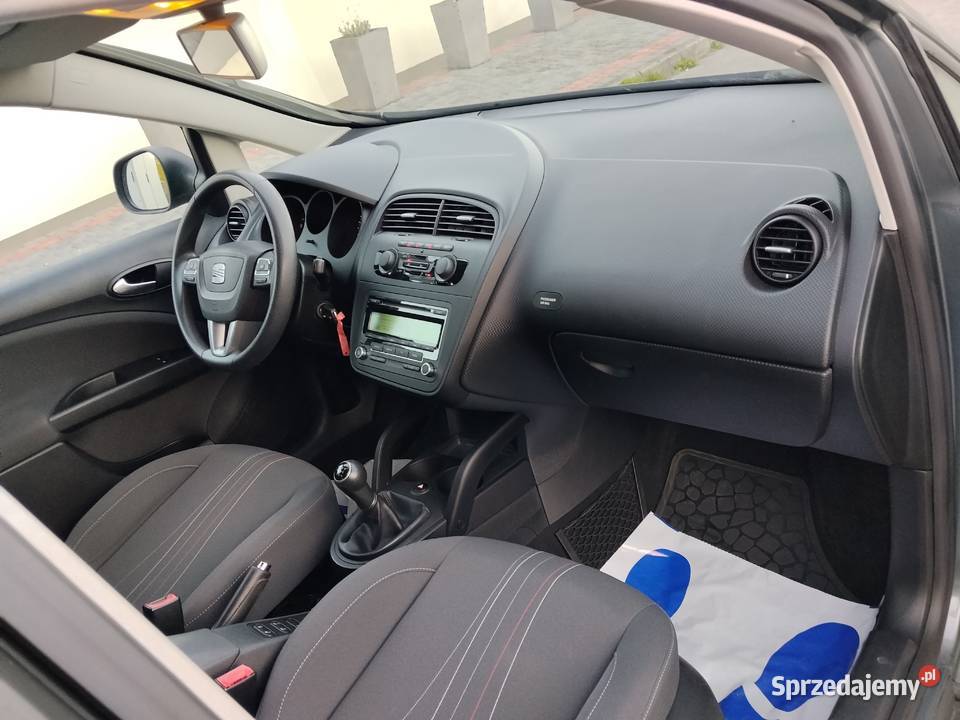 SEAT ALTEA XL 12 105 151000 stan idealny z światła przeciwmgielne Bochnia