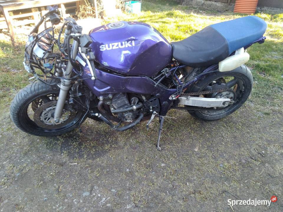 Suzuki RF 900 F części 9499r sprzedam