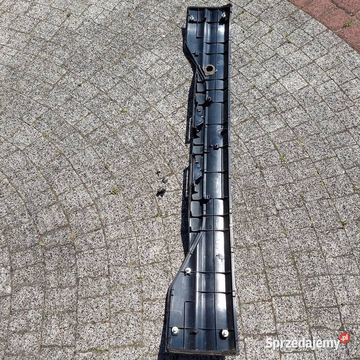 Listwa blenda klapy Mitsubishi Pajero Sport 1 Motycze Poduchowne