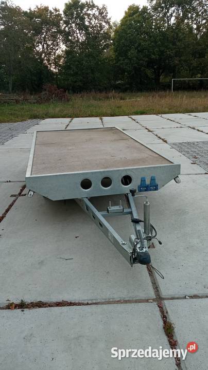 Przyczepka lekka 750 dwuosiowa platforma Giżycko