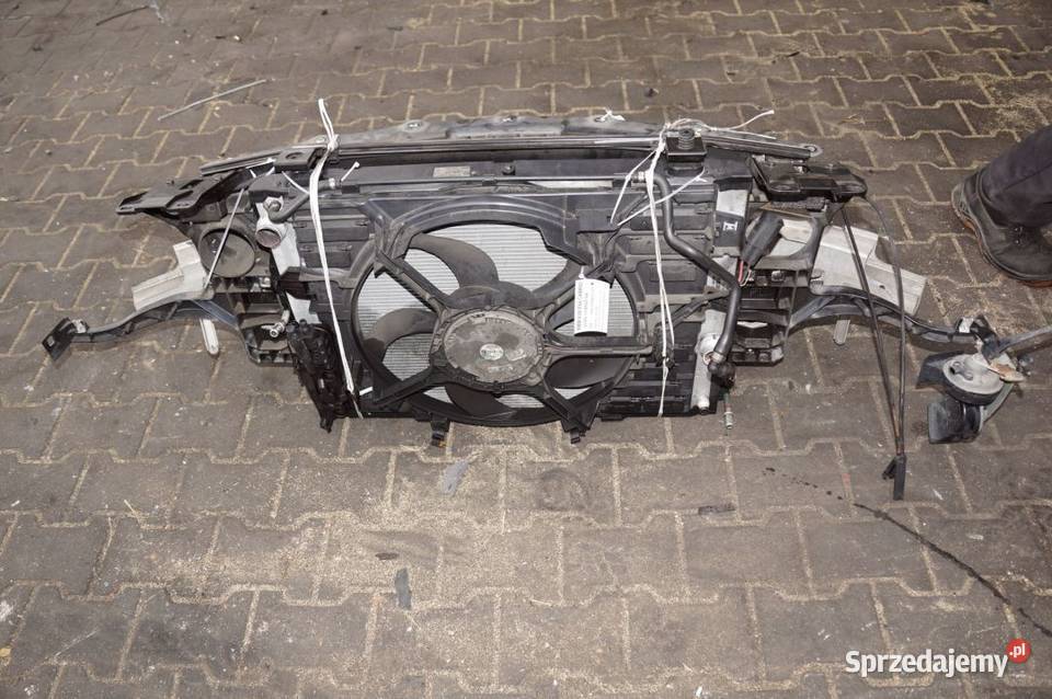 PAS PRZEDNI CHŁODNICE BMW E64 630I FVAT osobowe Lipno