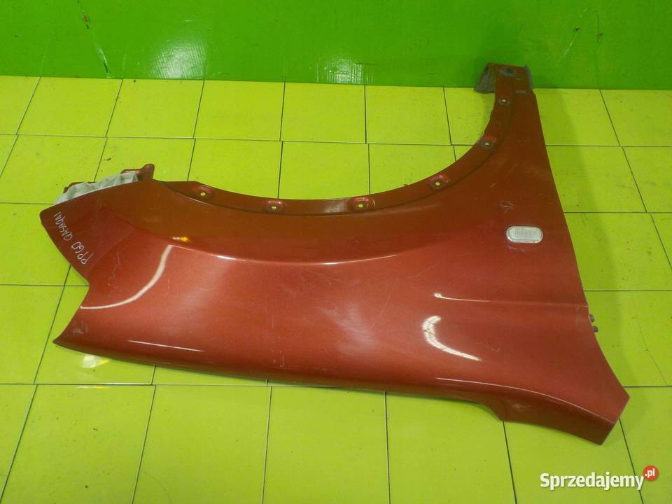 NISSAN QASHQAI I J10 07r blotnik prawy przod osobowe