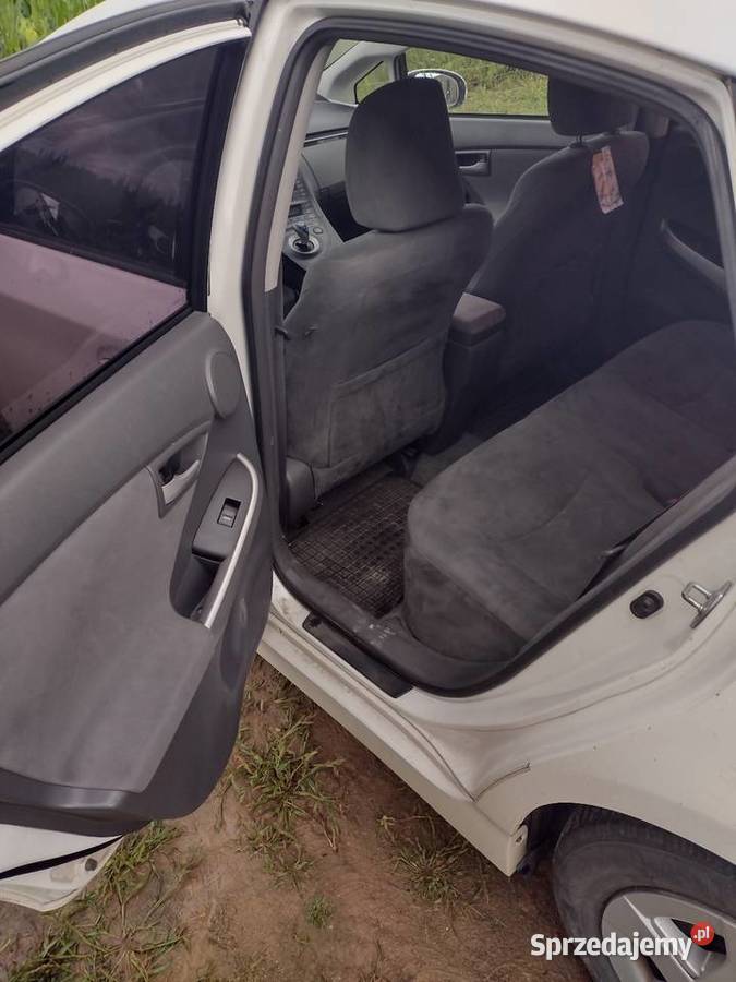 Sprzedam Toyota Prius 3 z 2010 r 18 hybryda 136KM Prius podlaskie Pasynki