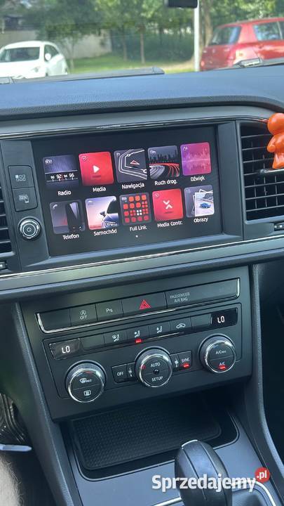 Seat Leon ST 16TDI 115 2018r z Szwajcarii isofix Kraków