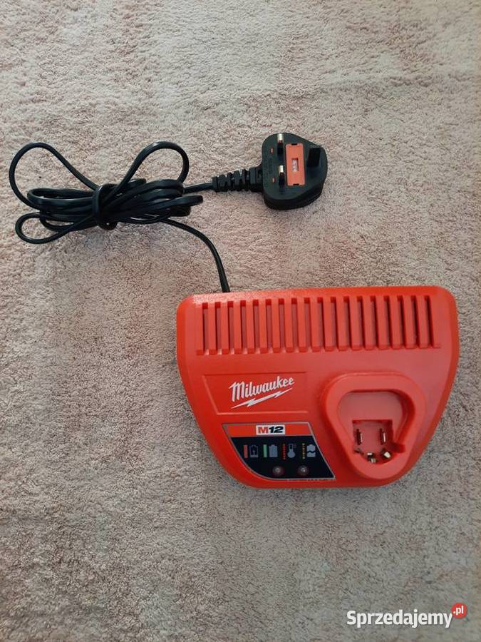 Sprzedam widoczną na zdjęciach ładowarkę Dom i Ogród Będzin