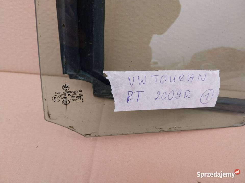 VW TOURAN 2009 SZYBA DRZWI PRAWY TYL Wrocław sprzedam