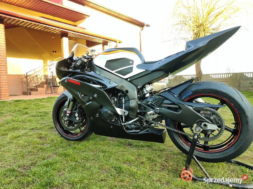 Yamaha R6 RJ15 Lipiny Górne-Lewki sprzedam