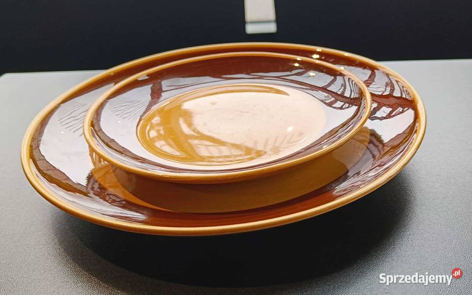 Dwa talerze prl porcelit Iwona Pruszków mazowieckie Warszawa