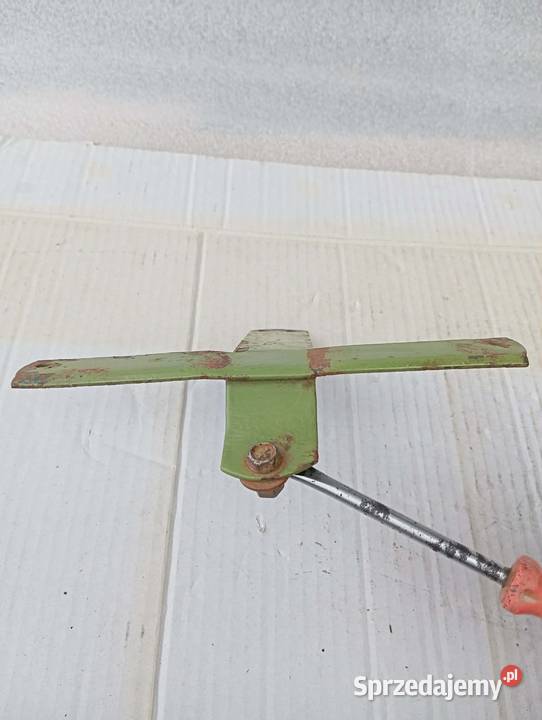 UCHWYT MOCOWANIE TABLICY REJESTRACYJNEJ M72 K750 Niemodlin