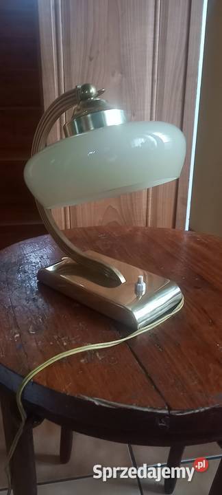 Lampka w stylu Art Deco z mosiądzu klosz beret Antyki Skierniewice