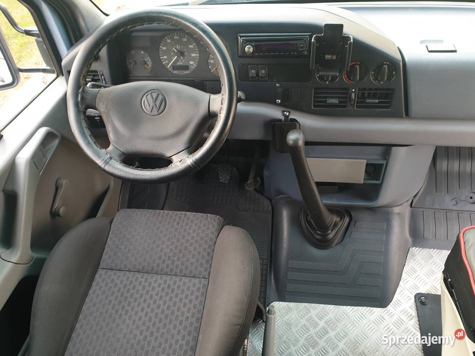 Volkswagen LT 28 Diesel 2001 Autobus 18 miejsc Rok produkcji 2001 Poznań