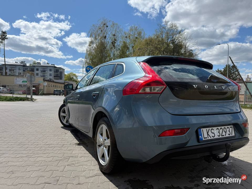 Volvo V40 wersja momentum 16 diesel 115 bogato 1600cm3 Krasnystaw
