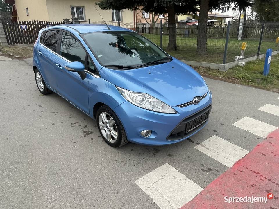 Ekonomiczny Ford Fiesta czujnik deszczu Fiesta podkarpackie Rzeszów