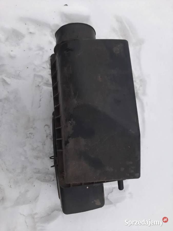 Fiat Stilo 16 16V obudowa filtra powietrza Ksawerów
