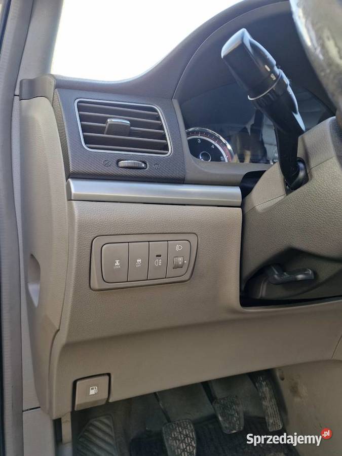 Ssangyong korando 4x4 20 exdi 175 2012 r Murowana Goślina sprzedam