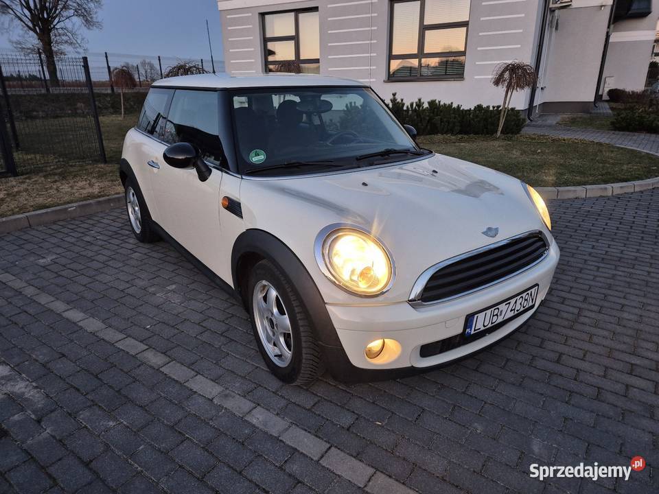 Mini one r56 2008 14 benzyna światła przeciwmgielne Starachowice