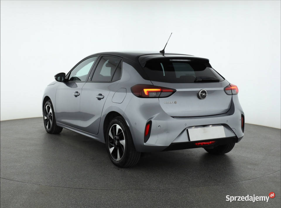 Opel Corsae 50 kWh automatyczna Corsa Katowice