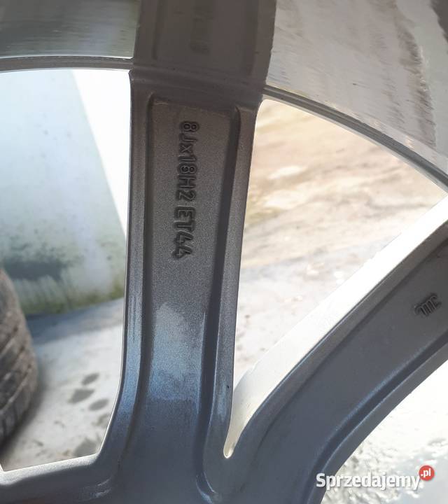 Oryginalne koła Skoda Superb 3 8Jx18H2 ET 44 Poznań sprzedam