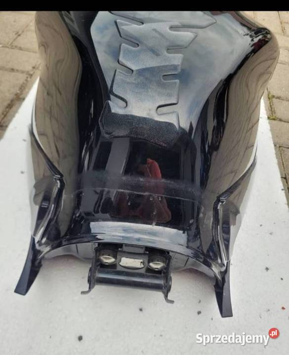 Suzuki GSXR GSXR 600 750 K8 K9 bak zbiornik wielkopolskie
