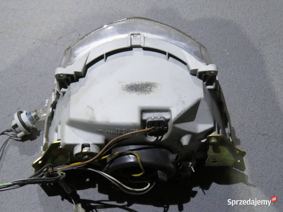 SUZUKI BURGMAN 250 lampa przód światło klosz Warszawa