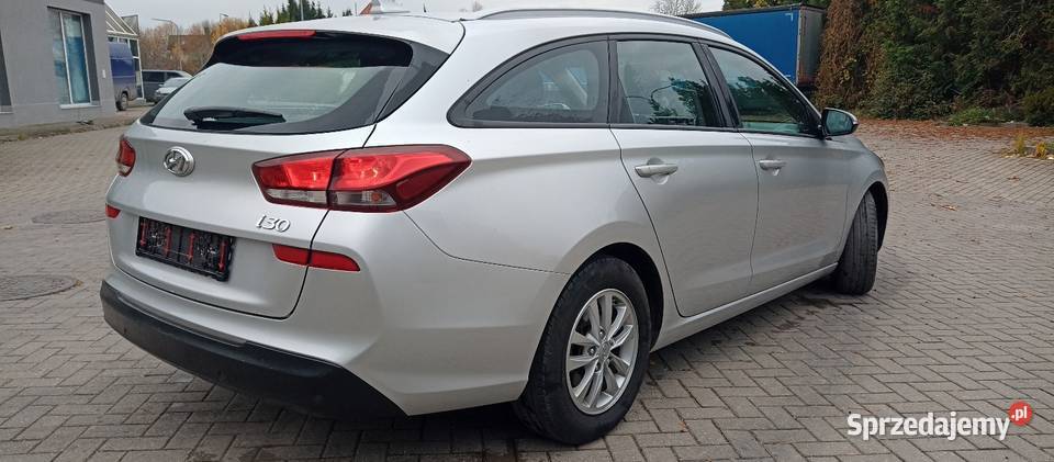 Hyundai i30nowy modelbenzyna relingi dachowe warmińsko-mazurskie Kętrzyn