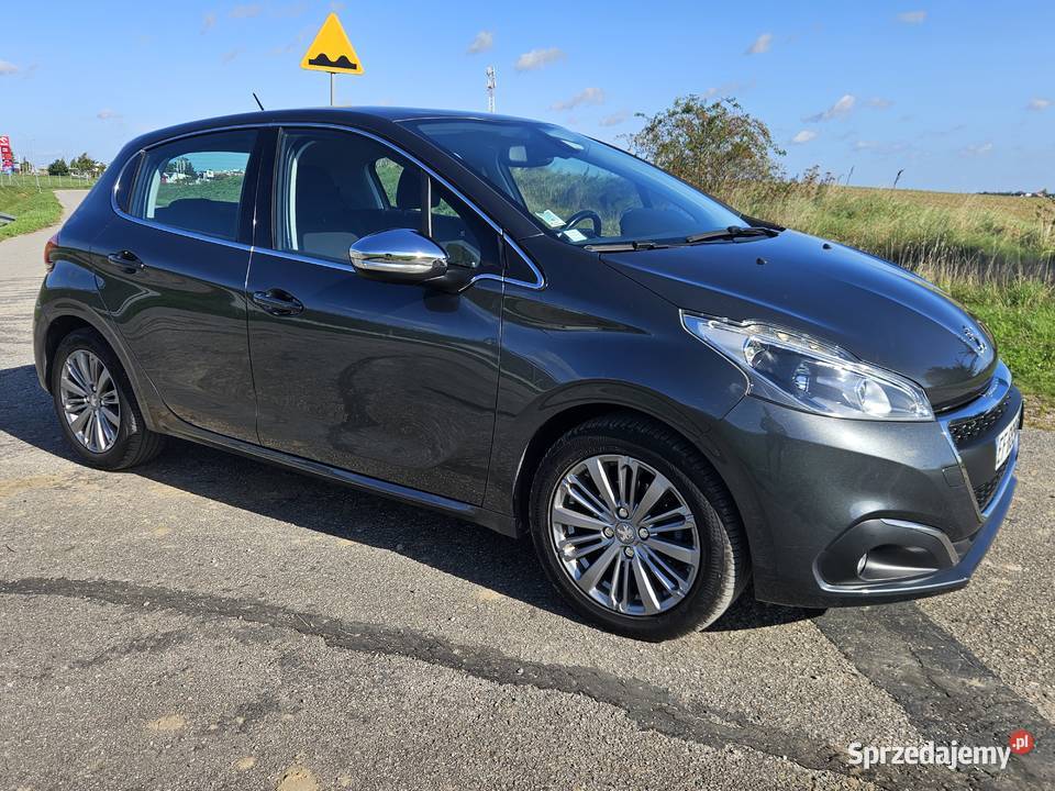 Peugeot 208 Bogate wyposażenie Niski przebieg 110KM Pruszcz Gdański