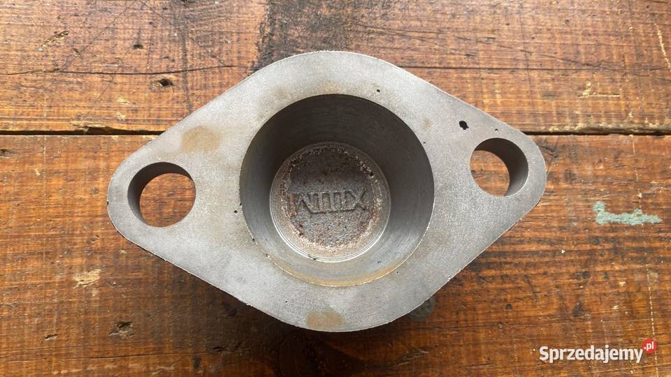 Pokrywa zaworu NB3202002 zestaw 8 Lubycza Królewska sprzedam